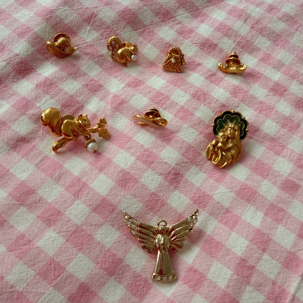 Vintage Brooch Pin Lot - Monet Angel- Avon Pins-Designer Costume Jewelry Bundle